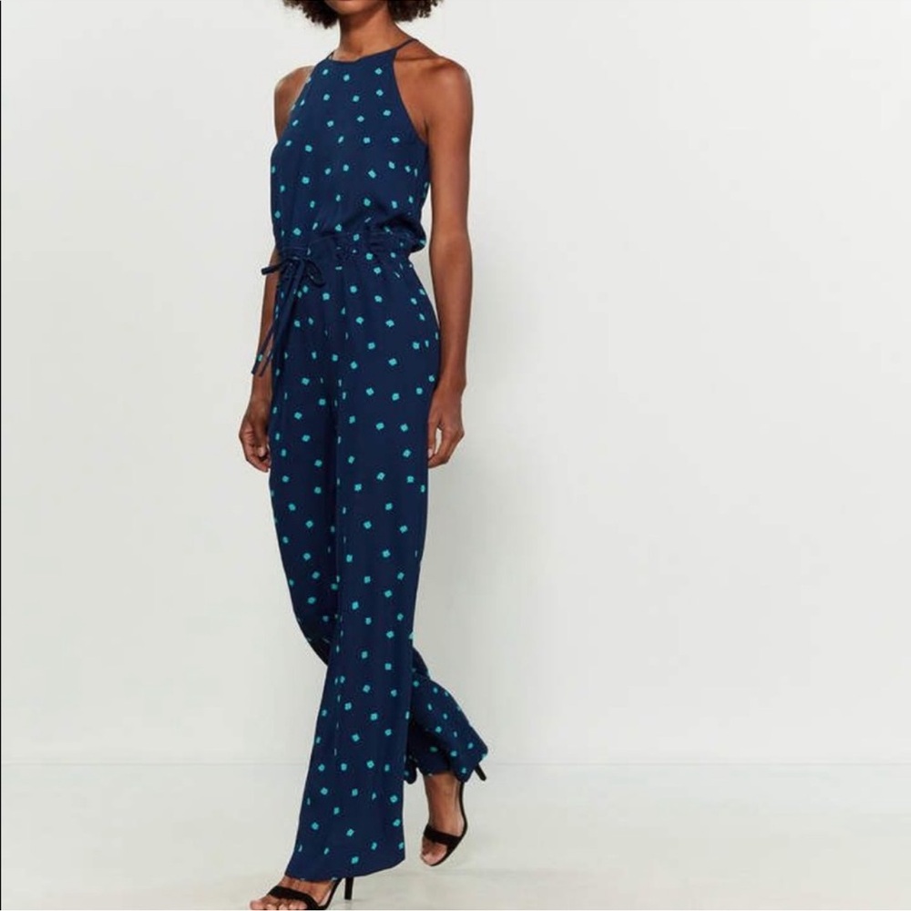 Diane Von Furstenberg Davin halter jumpsuit
Size 4